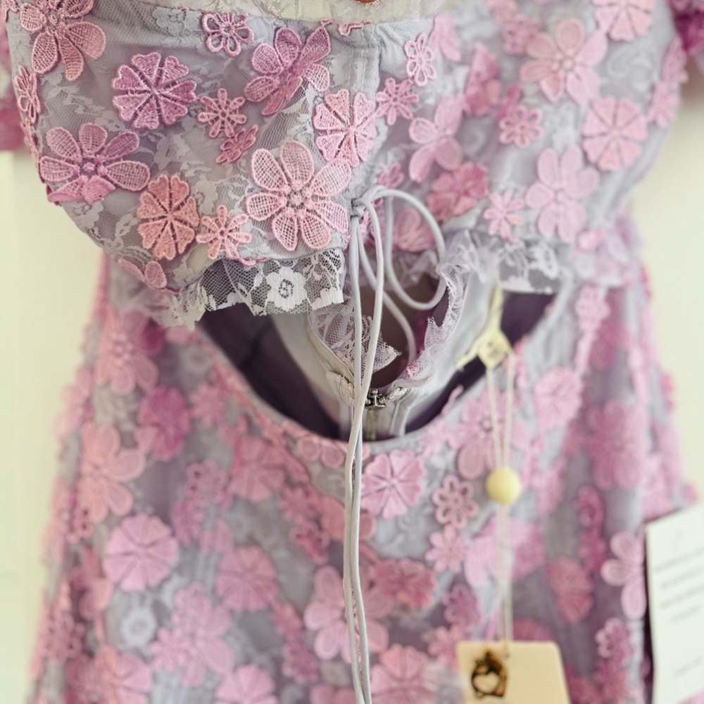 SOLD FOR LOVE & LEMONS Amalie Purple Floral Lace Cut Out NWT Mini Dress M - Picture 9 of 16